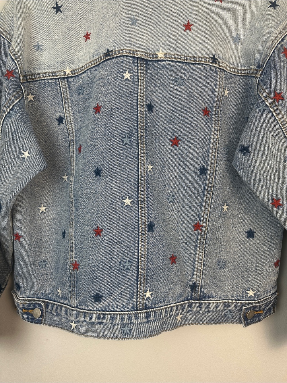 NEW DRIFTWOOD Starry Eyed Denim Blue Jean Jacket Embroidered Stars XL Cotton - Picture 11 of 16